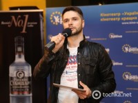 Ведущий Дмитрий Лавров. Изображение 14507