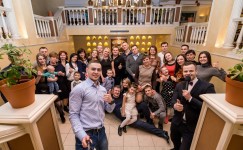 Ведущий. Изображение 42102