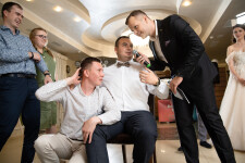 Ведущий. Изображение 74139