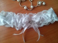 Свічки, подушечки, підв'язки, коробки та інше. Изображение 16043