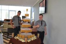 ГОРКА ШАМПАНСКОГО. Изображение 17789