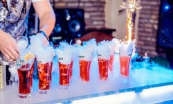 Бармен-шоу . Изображение 35178