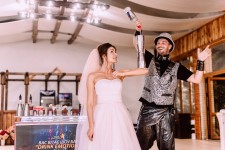 Бармен-шоу . Изображение 35185