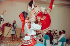 Ведущие, артисты, спецэффекты. Изображение 23891