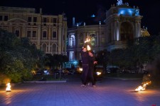 Ведущие, артисты, спецэффекты. Изображение 23893