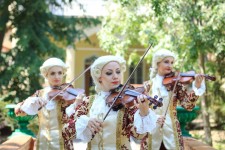 костюмы. Изображение 28763