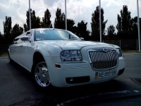 Фото лимузина Chrysler 300c. Изображение 228