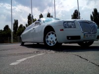 Фото лимузина Chrysler 300c. Изображение 229
