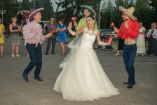 Ведущая Елена. Изображение 47170