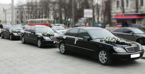 Аренда авто прокат джипа VIP авто для гостей в Харькове Avtoritet Car. Изображение 50576