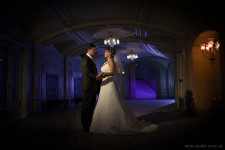 Постановочная  свадебная фотография. Изображение 4537