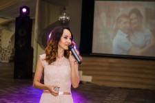 Ведущая Эсмира Гладченко. Изображение 59957 Ведущая Эсмира Гладченко. Изображение 59957