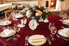 Свадьба в оттенка бордо. Изображение 70506