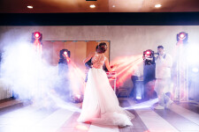 Весенняя свадьба. Изображение 72031