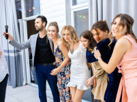 Ведущий Денис Ткаченко. Изображение 72169