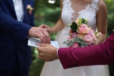 Ведущий Денис Ткаченко. Изображение 72173