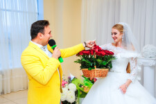 Застывший в работе. Изображение 72658