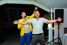 Застывший в работе. Изображение 72672