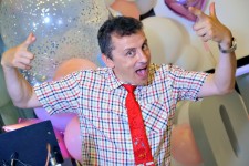 ведущий шоумен Андрей. Изображение 49080