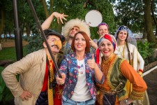 ведущий шоумен Андрей. Изображение 42156