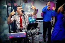 ведущий шоумен Андрей. Изображение 49081