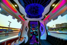 Лимузин Mega Hummer H2. Изображение 1002