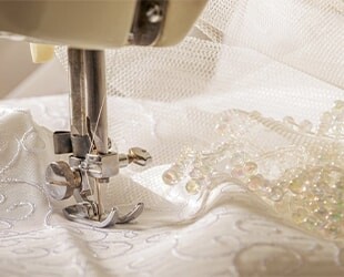 Что делать если порвалось свадебное платье в день свадьбы? Что делать если порвалось свадебное платье в день свадьбы?