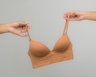О чем вы не знали: полезные аксессуары для бюстгальтера