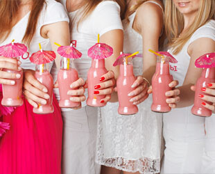 Традиции проведения девичника в разных странах Традиции проведения девичника в разных странах