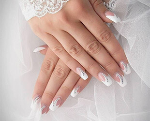 Модные тенденции в свадебном маникюре Модные тенденции в свадебном маникюре