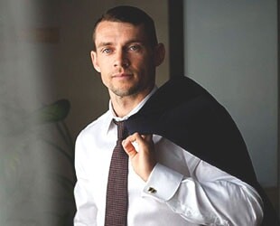 Видеосъемка сборов жениха Видеосъемка сборов жениха