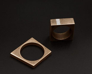 Обручальные кольца квадратной формы