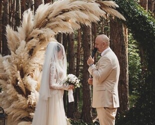 Какие свадебные букеты выбирают звезды Какие свадебные букеты выбирают звезды