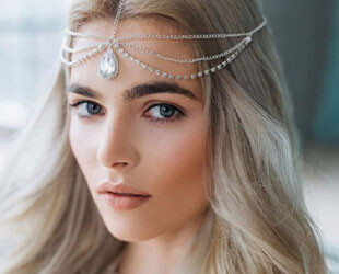 Свадебная прическа в кантри стиле Свадебная прическа в кантри стиле