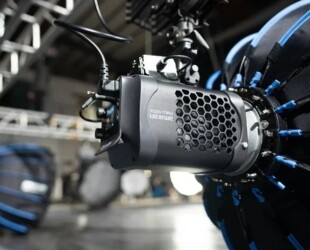 Багаторівнева схема світла для фешн-відео на базі Amaran Halo 600x і Halo 100x