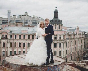 Свадебная фотосессия на крыше Свадебная фотосессия на крыше