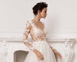 Как подобрать серьги к свадебному платью