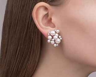 Серьги с жемчугом в свадебном образе невесты Серьги с жемчугом в свадебном образе невесты