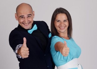 Ведучі свят Сергій і Оксана - лого