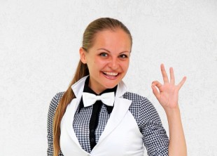Ведущая Анна Корниенко Ведущая Анна Корниенко - лого