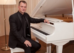 Кравчук Сергей - лого