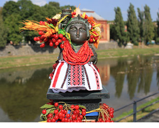 Маяк Свободка	 - лого