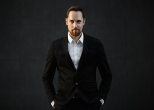 Ведущий Роман Храменков Ведущий Роман Храменков - лого