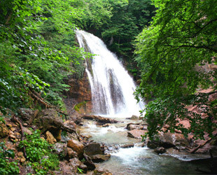 Водопад Джур-Джур Водопад Джур-Джур - лого