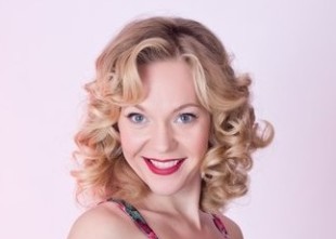 Ведущая Ольга Попова "Королевство Счастья" - лого