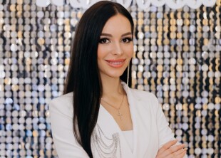 Ведущая мероприятий Дарья Mos Ведущая мероприятий Дарья Mos