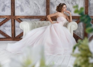 «Одри» - лого