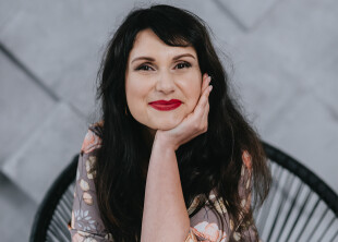 Ведуча камерних весіль Ольга Алдушина - лого