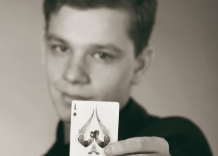 Фокусник-иллюзионист Александр Трофименко - лого