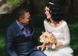 Alyona Zelenokhat - лого